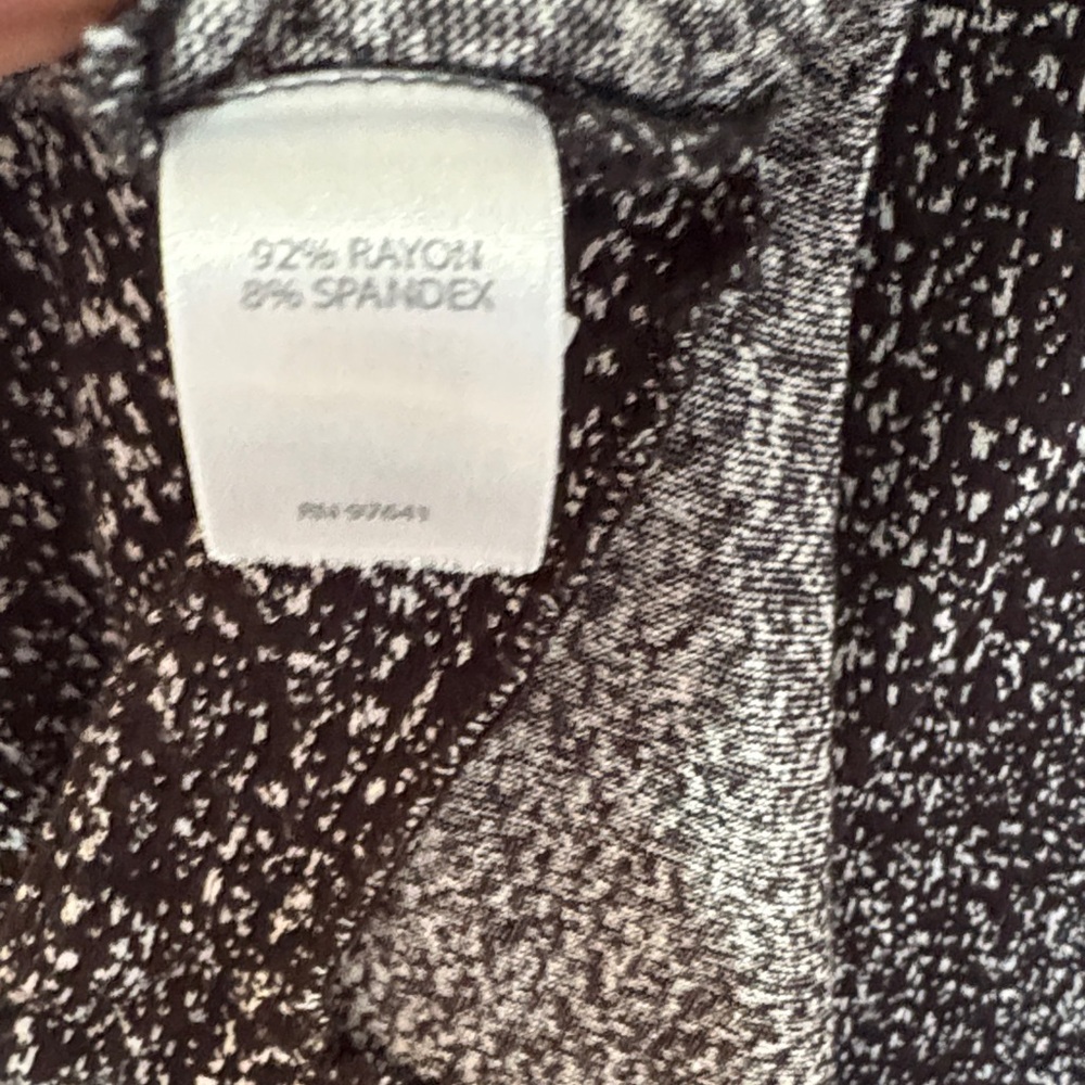 J. Jill Black and White Sleeveless Knit Tunic - Picture 5 of 6